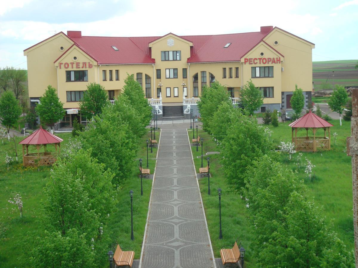 Hotel - Restaurant "Lion'S Heart" Velyka Omelyana Eksteriør billede