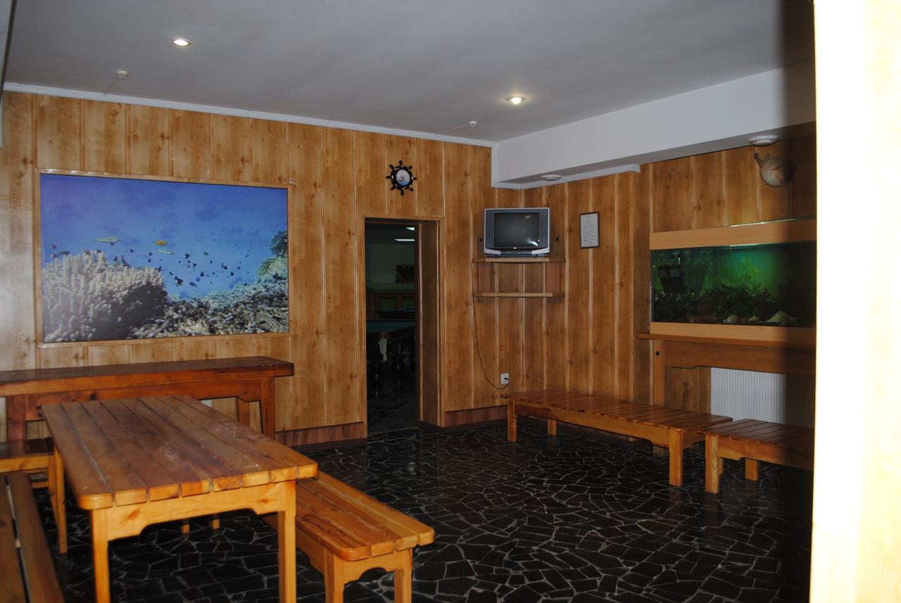 Hotel - Restaurant "Lion'S Heart" Velyka Omelyana Eksteriør billede